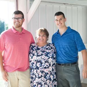 Meet your Posher, Tommy